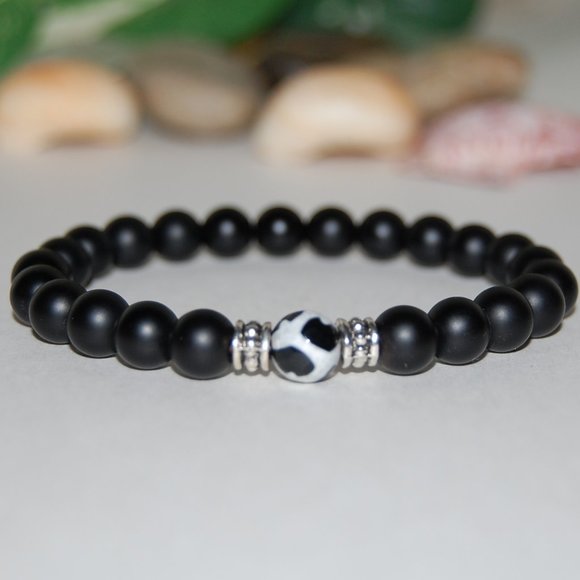 Onyx Bracelet,Black Onyx Stone Bracelet,Good Luck Bracelet,Onyx 8mm Beads - Picture 1 of 3